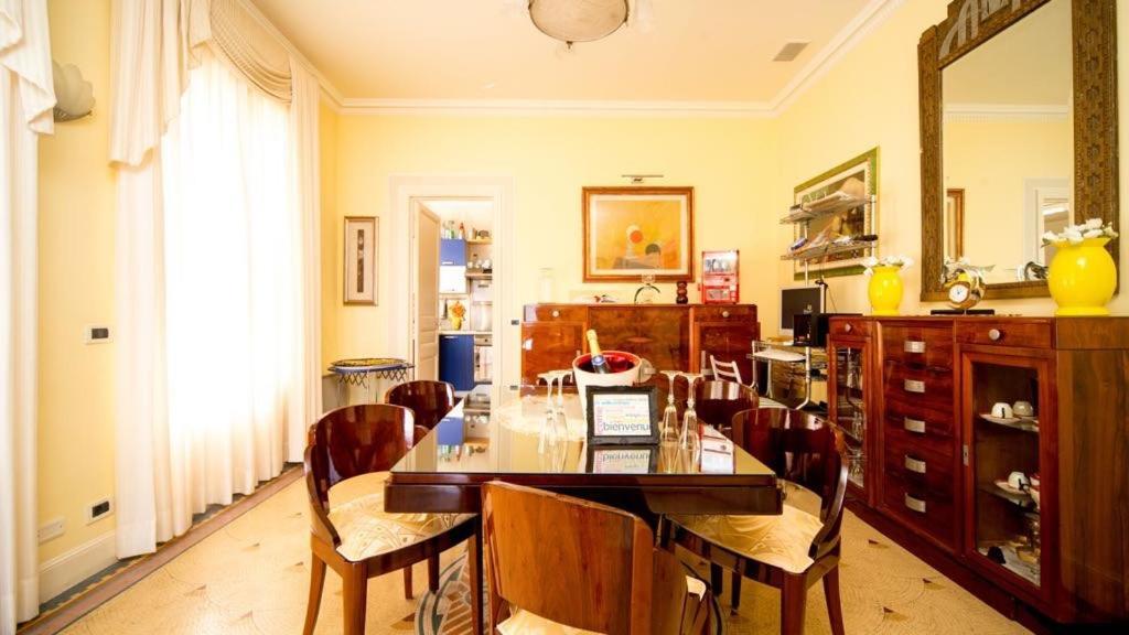 La Nonete Lägenhet Villefranche-sur-Mer Exteriör bild